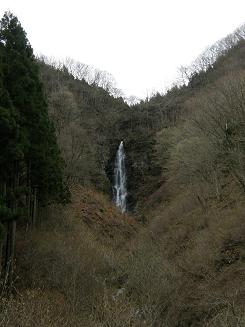 九十の滝。7:00。